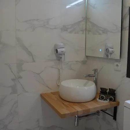 Cabanas Compostela - Cabana Pedroso Con Banera De Hidromasaje Santiago de Compostela Zewnętrze zdjęcie